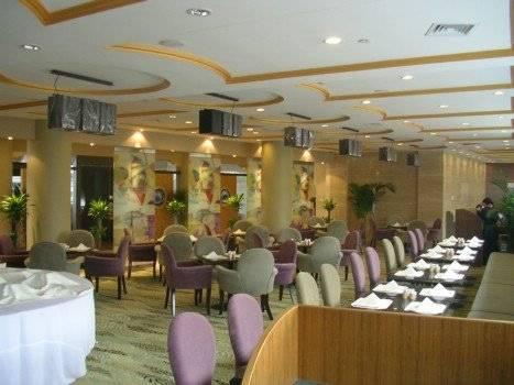 Sophia International Hotel Qingdao Restoran foto